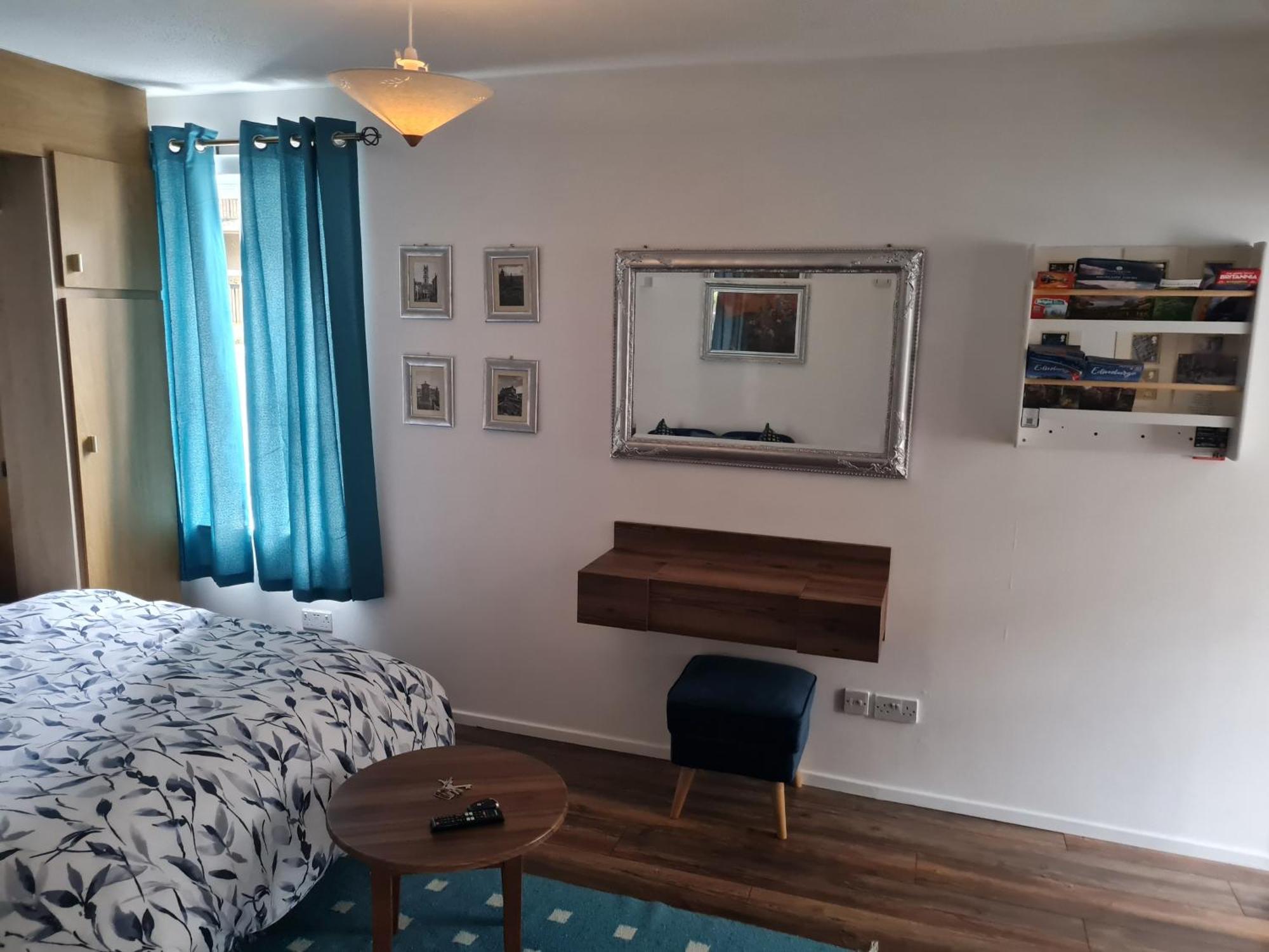 223 Websters Land - Stunning Castle View Apartment *